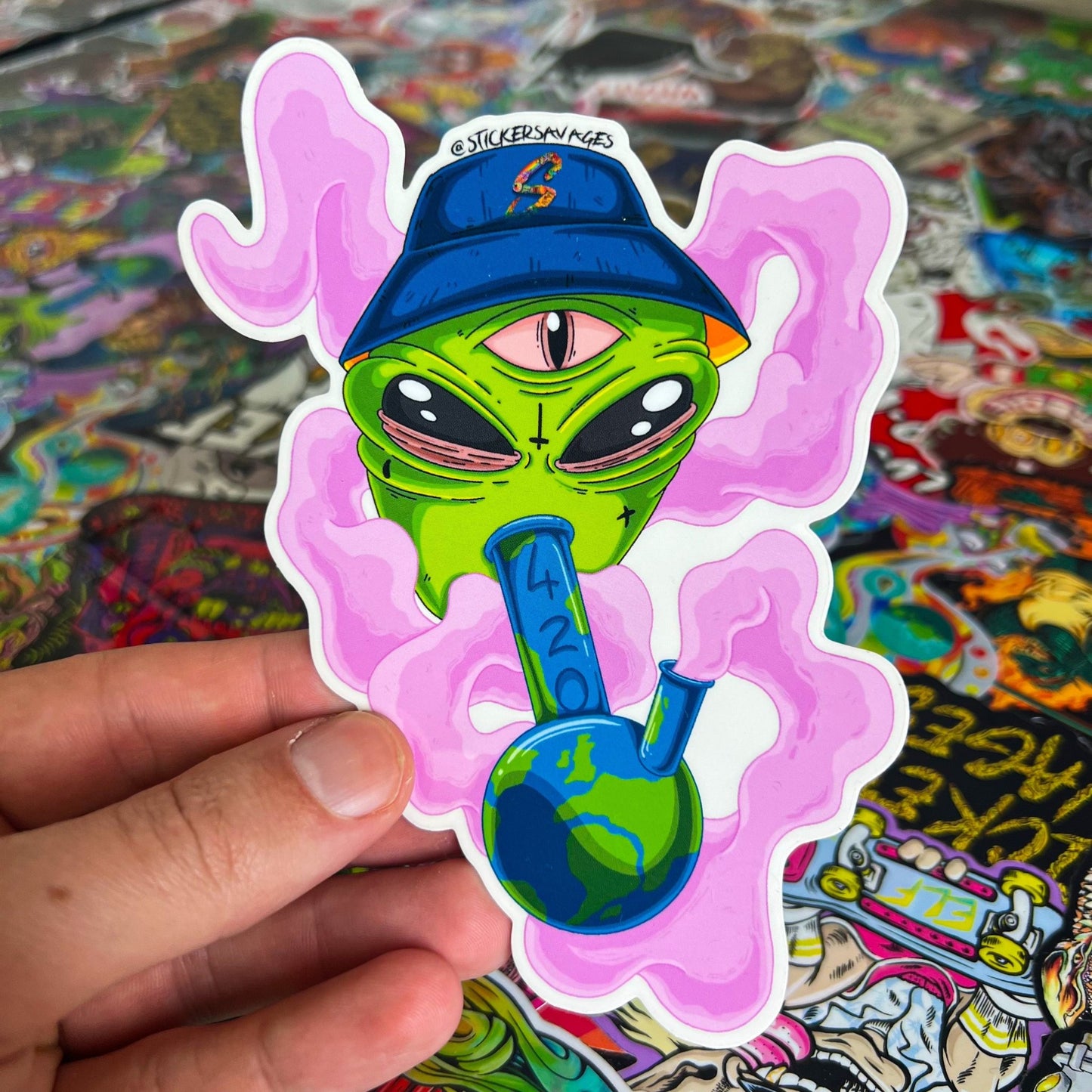 Savage Alien Sticker - Sticker Savages
